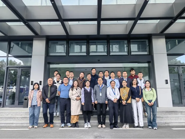 共探国产替代新机遇，共筑产业协同新生态——苏州企业家代表团莅临苏州IM官方版网站登录入口深度交流