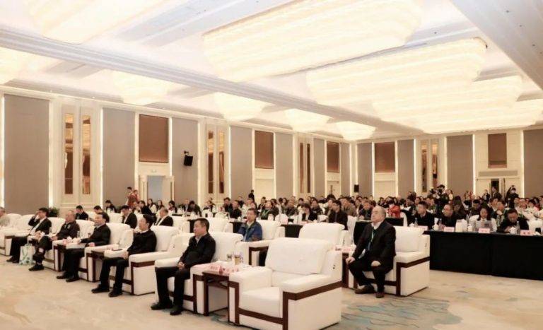 KAIYUN.COM·开云「中国」官方网站荣获“中国实验室绿色技术贡献奖”|第三届中国实验室绿色技术国际报告会圆满落幕