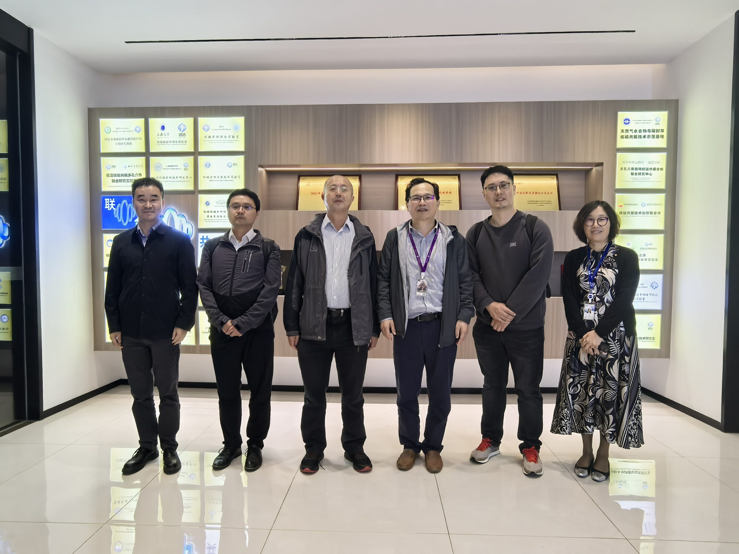 中国石油长城钻探卢毓周高级专家一行到访KAIYUN.COM·开云「中国」官方网站考察指导！